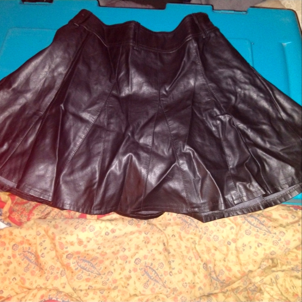 Leather High Waisted Mini SkOrt